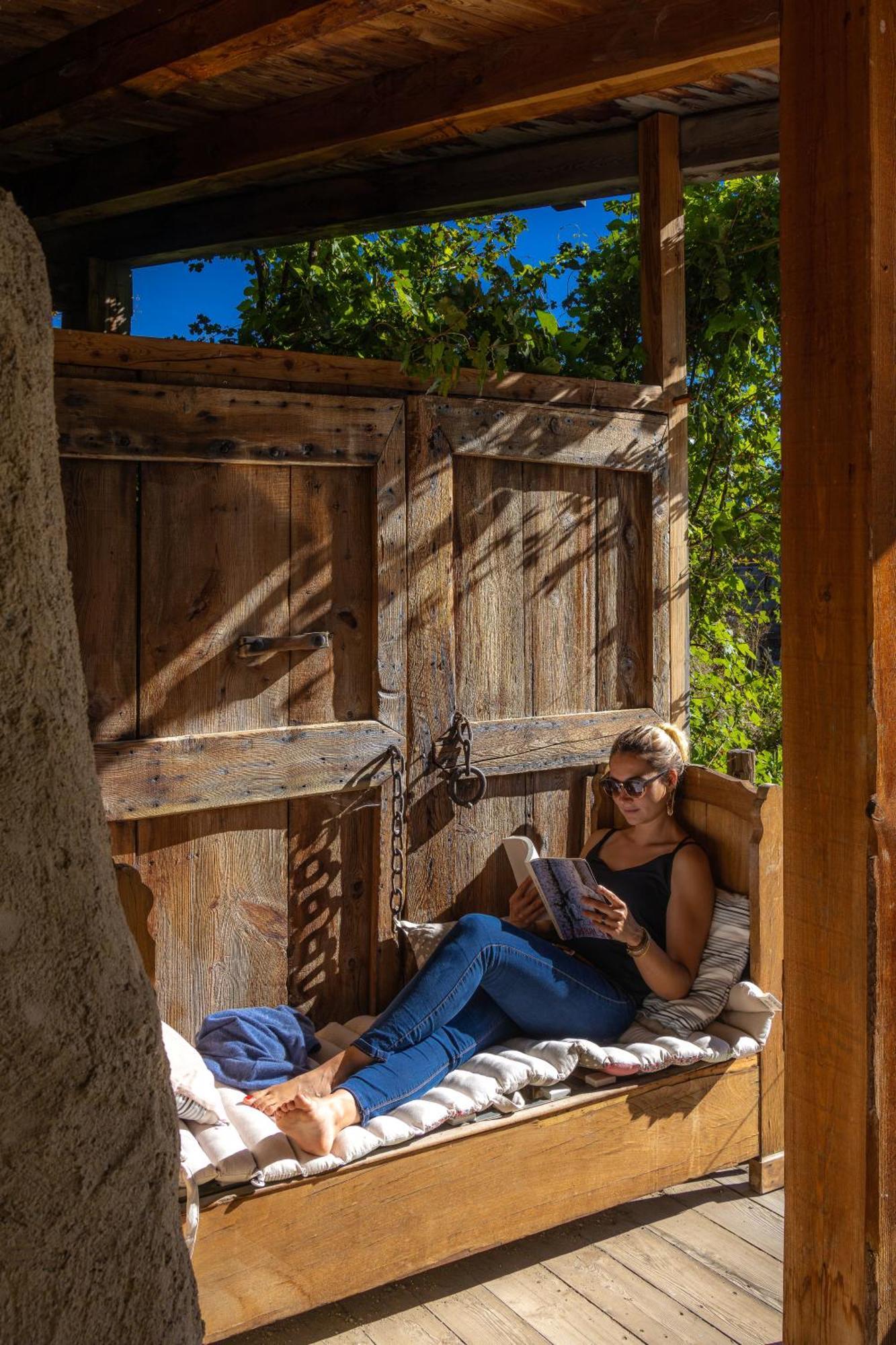La Ferme De Beaute Bed & Breakfast Chateauroux-les-Alpes Dış mekan fotoğraf