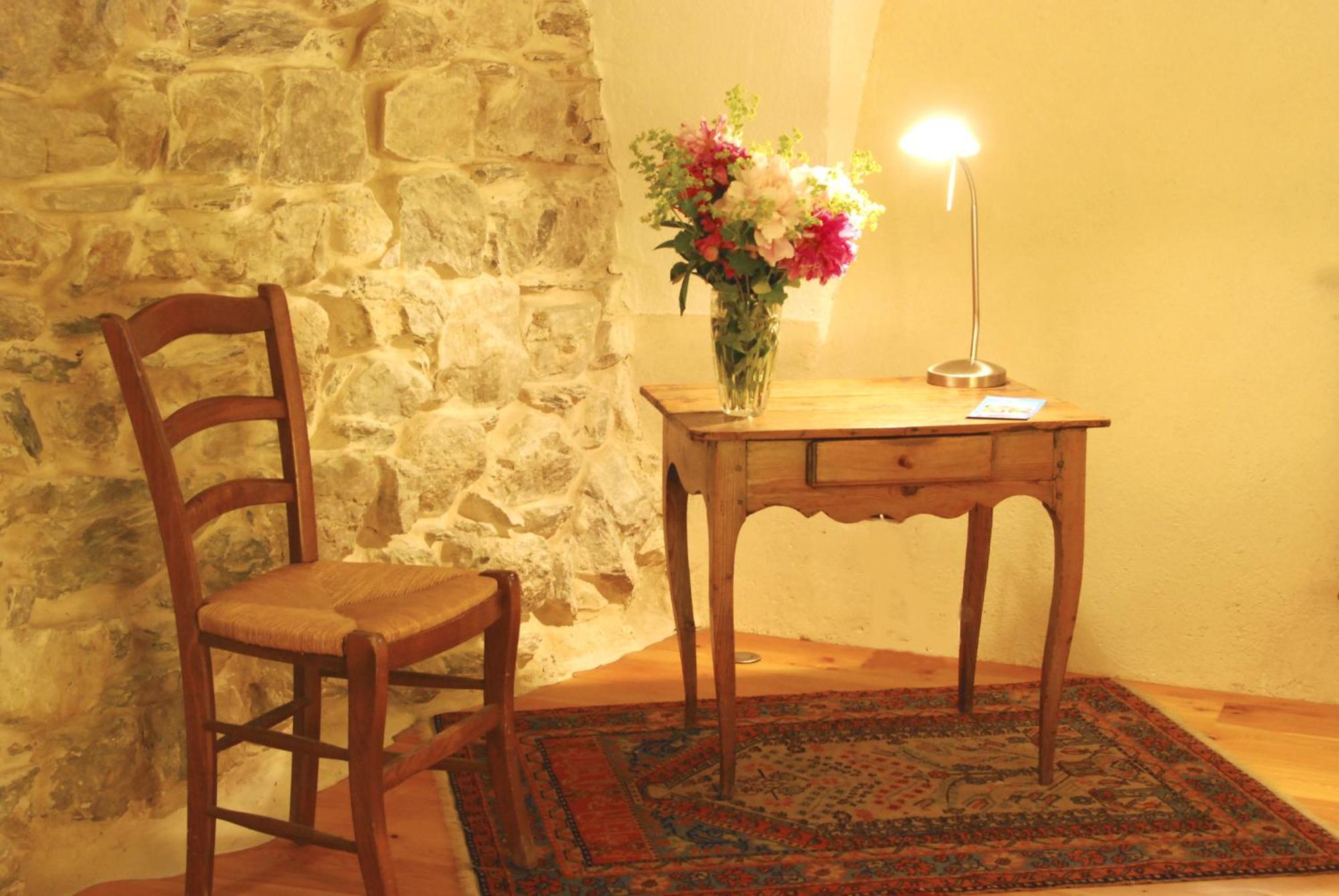 La Ferme De Beaute Bed & Breakfast Chateauroux-les-Alpes Oda fotoğraf