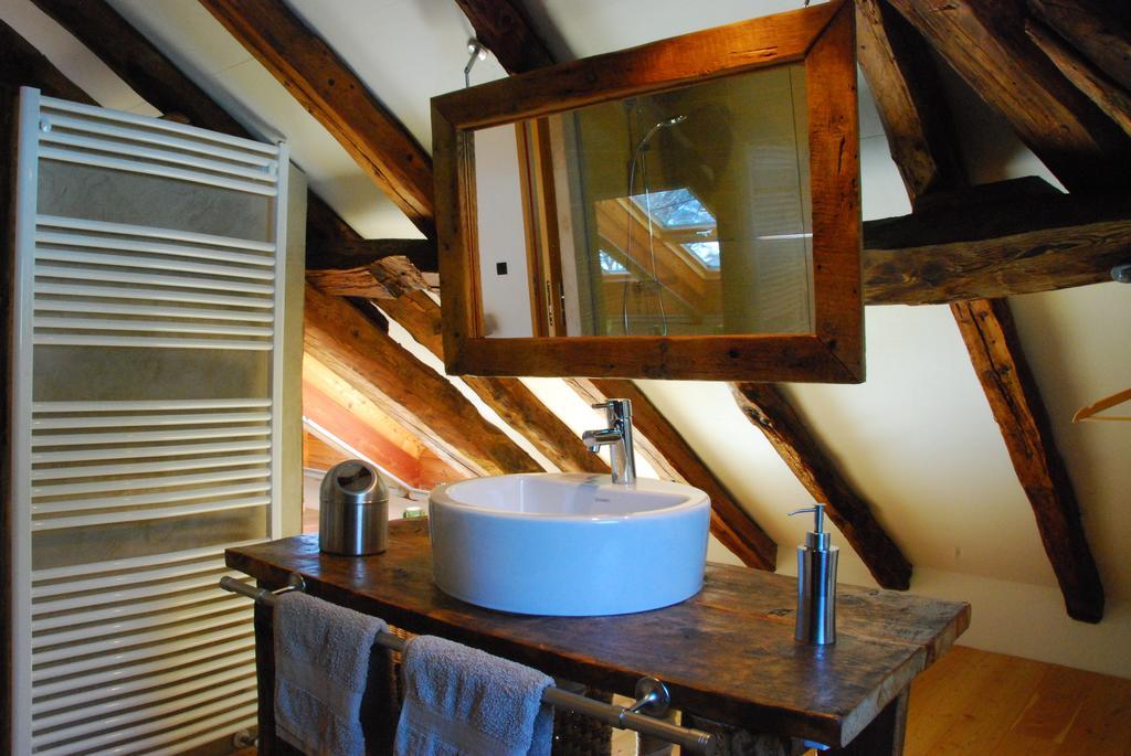 La Ferme De Beaute Bed & Breakfast Chateauroux-les-Alpes Oda fotoğraf