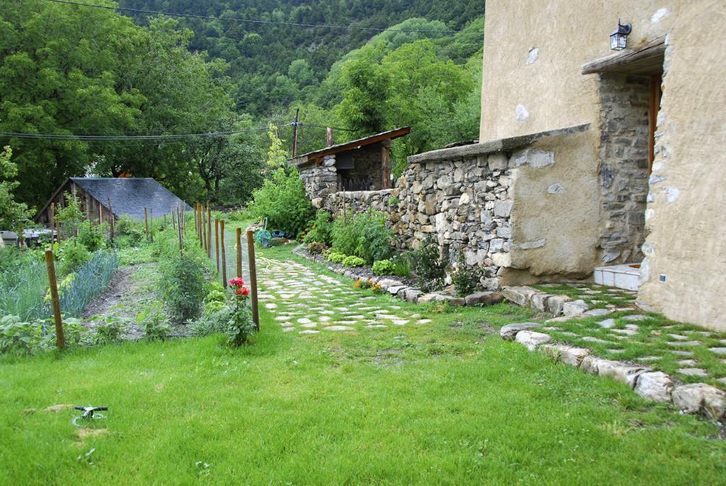 La Ferme De Beaute Bed & Breakfast Chateauroux-les-Alpes Dış mekan fotoğraf